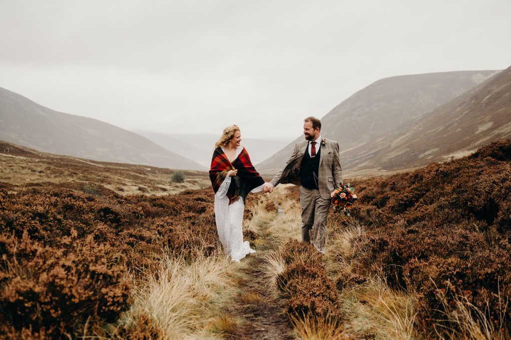Scotland elopement in the hills